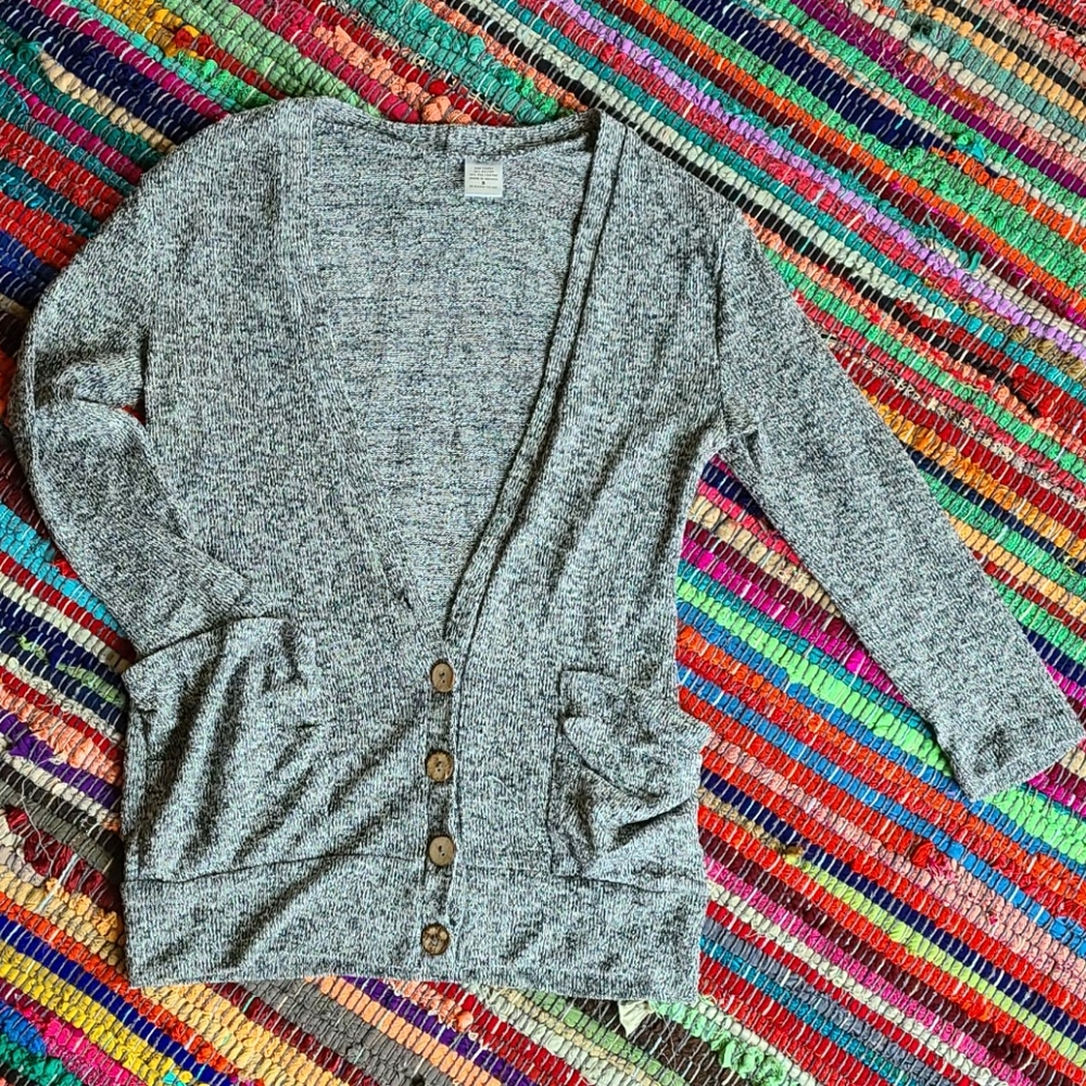 Grey cardigan